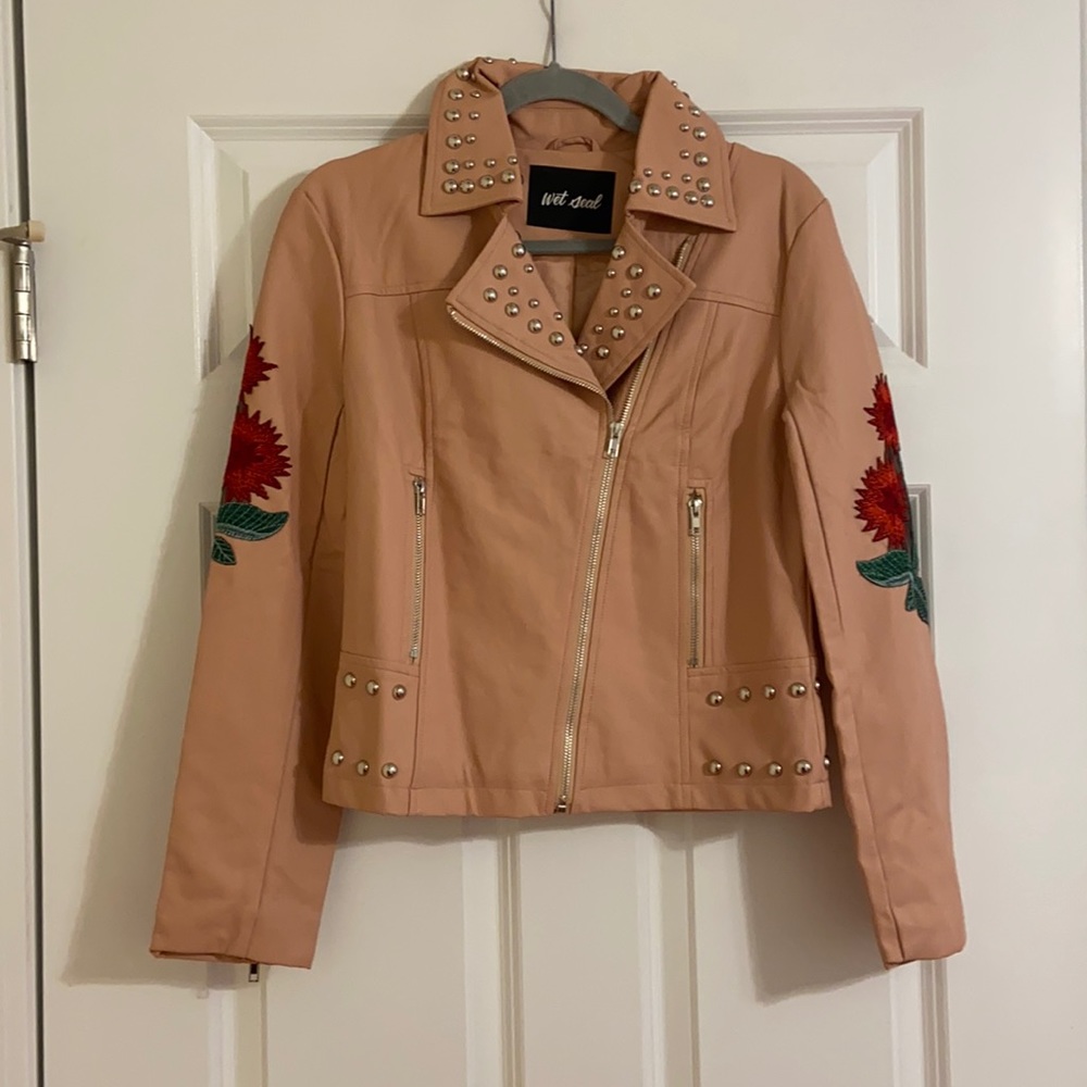 🧡 Wet Seal faux leather jacket